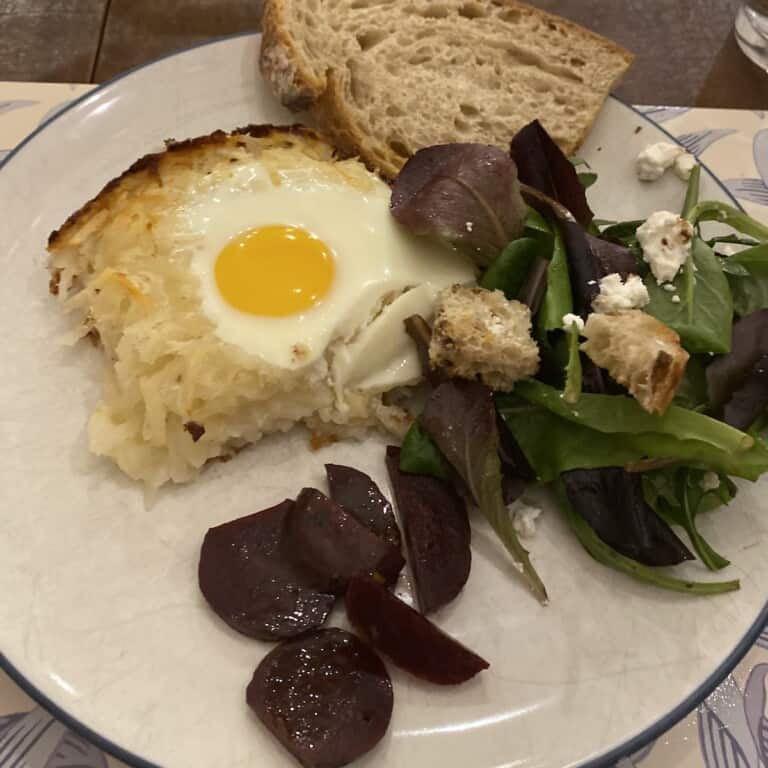 Rösti: Crispy Potato and Turnip Casserole with Baked Eggs